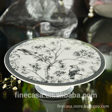 8 Inches Elegant Design White Porcelain Cake Plate with Foot